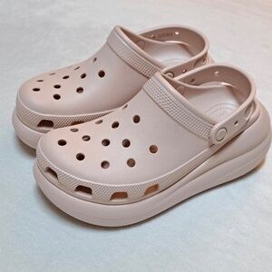 Platform crocs